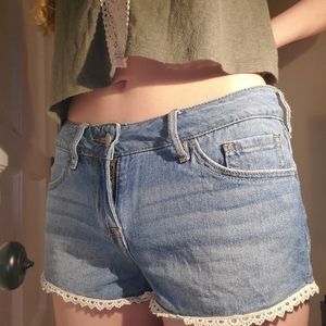 Bullhead denim shorts
